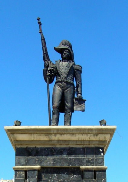 File:Jean Jacques Dessalines statue.jpg